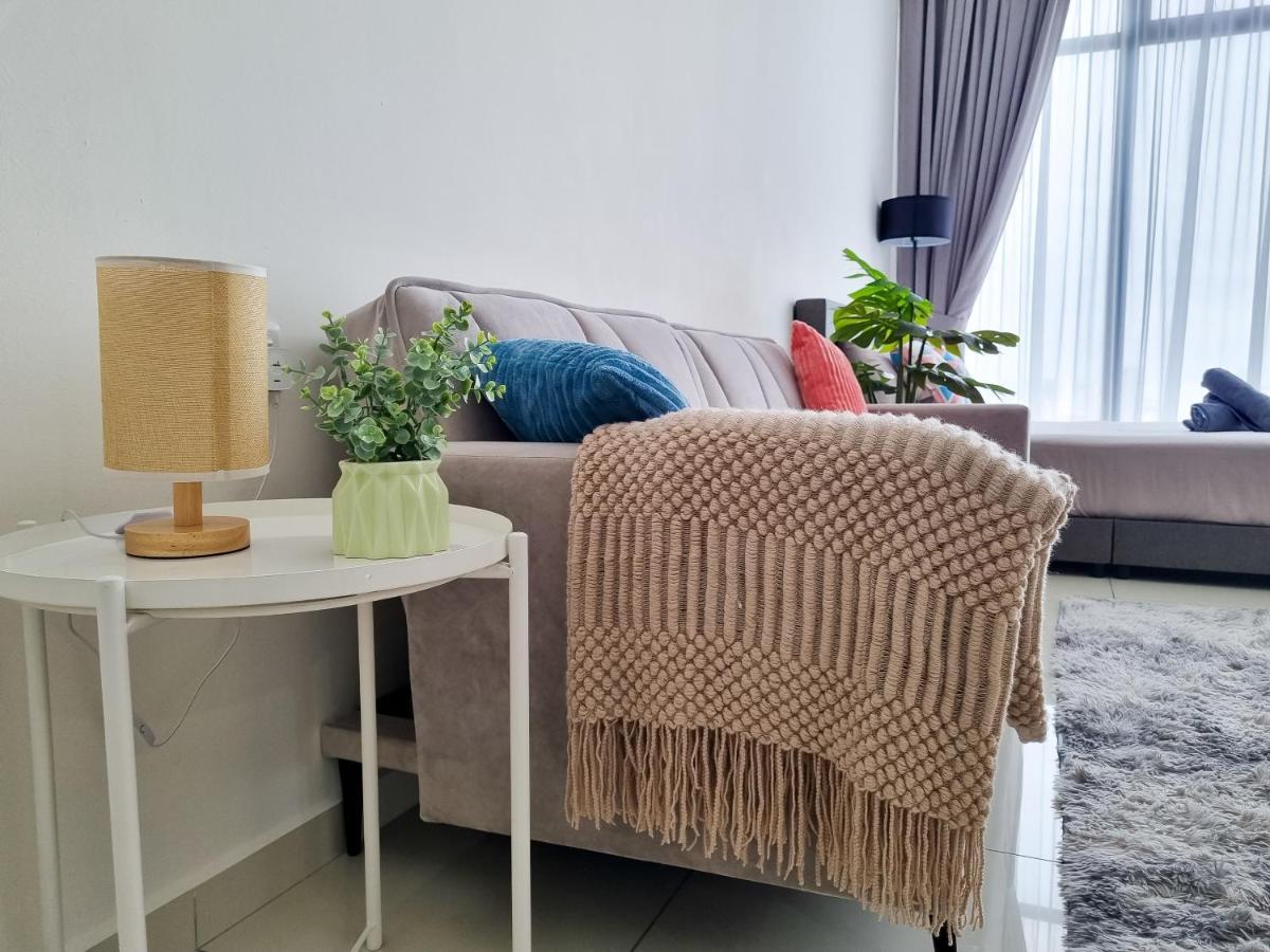 Lavish Beacon Executive Suites By Bin Dao Wu Homestay Penang George Town Esterno foto